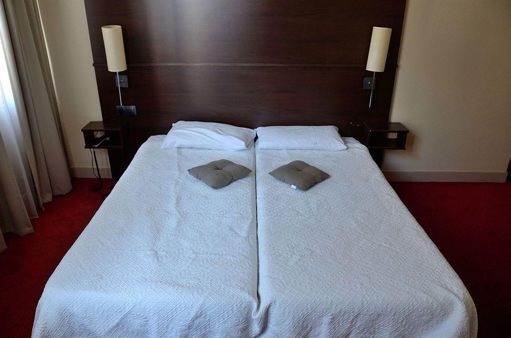 טולוז Hotel Des Ambassadeurs מראה חיצוני תמונה